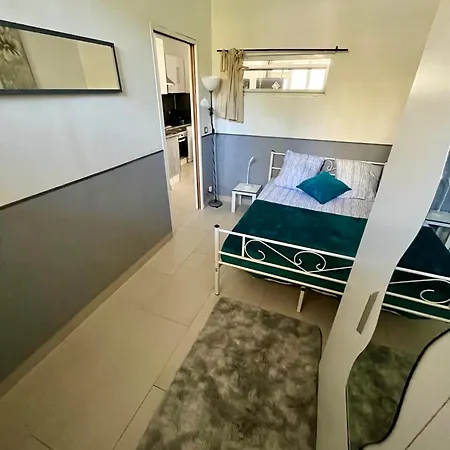 Duplex Les Pins Proche Apartamento